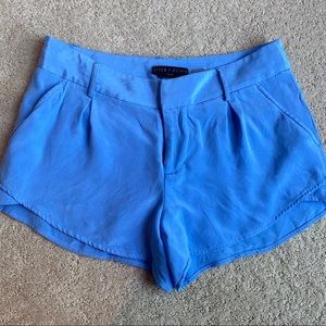 ALICE + OLIVIA BLUE SHORTS